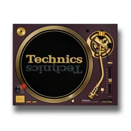 Technics SL-1200M7GER Red Limited Edition Turntable