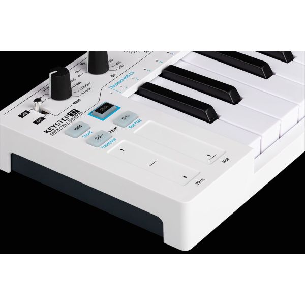 ARTURIA◇KEYSTEP 37/箱/USBケーブル付属/MIDIキーボード キーボード ARTURIA◇KEYSTEP 37/箱/USBケーブル付属/MIDIキーボード キーボード