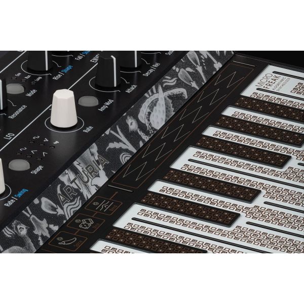 Arturia MicroFreak