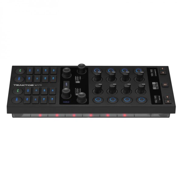 【美品】Native instruments TRAKTOR X1 mk3 Native Instruments Traktor X1 MK3 | DJ Superstore