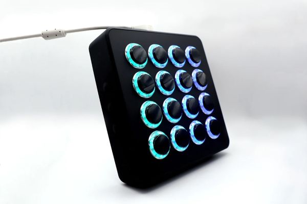 DJ TechTools Midi Fighter Spectra (Black)