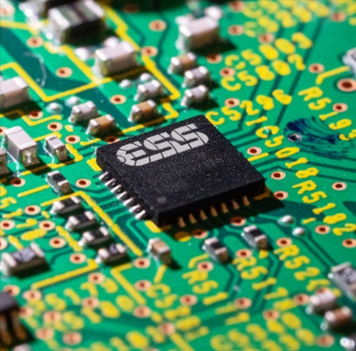 alphatheta xdj az high quality audio output for professional dj sound